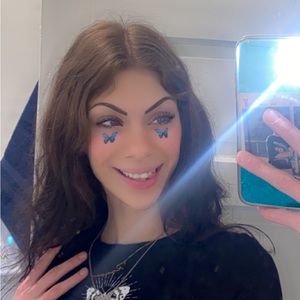 Meet your Posher, Maddi